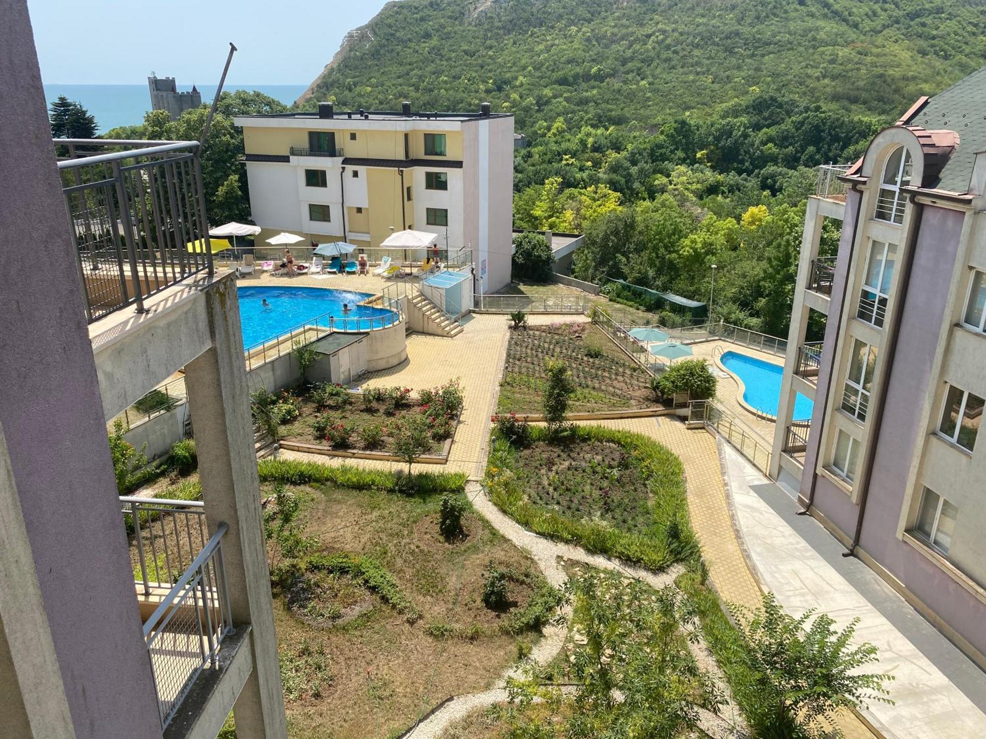 Kavarna Hills Екстериор снимка